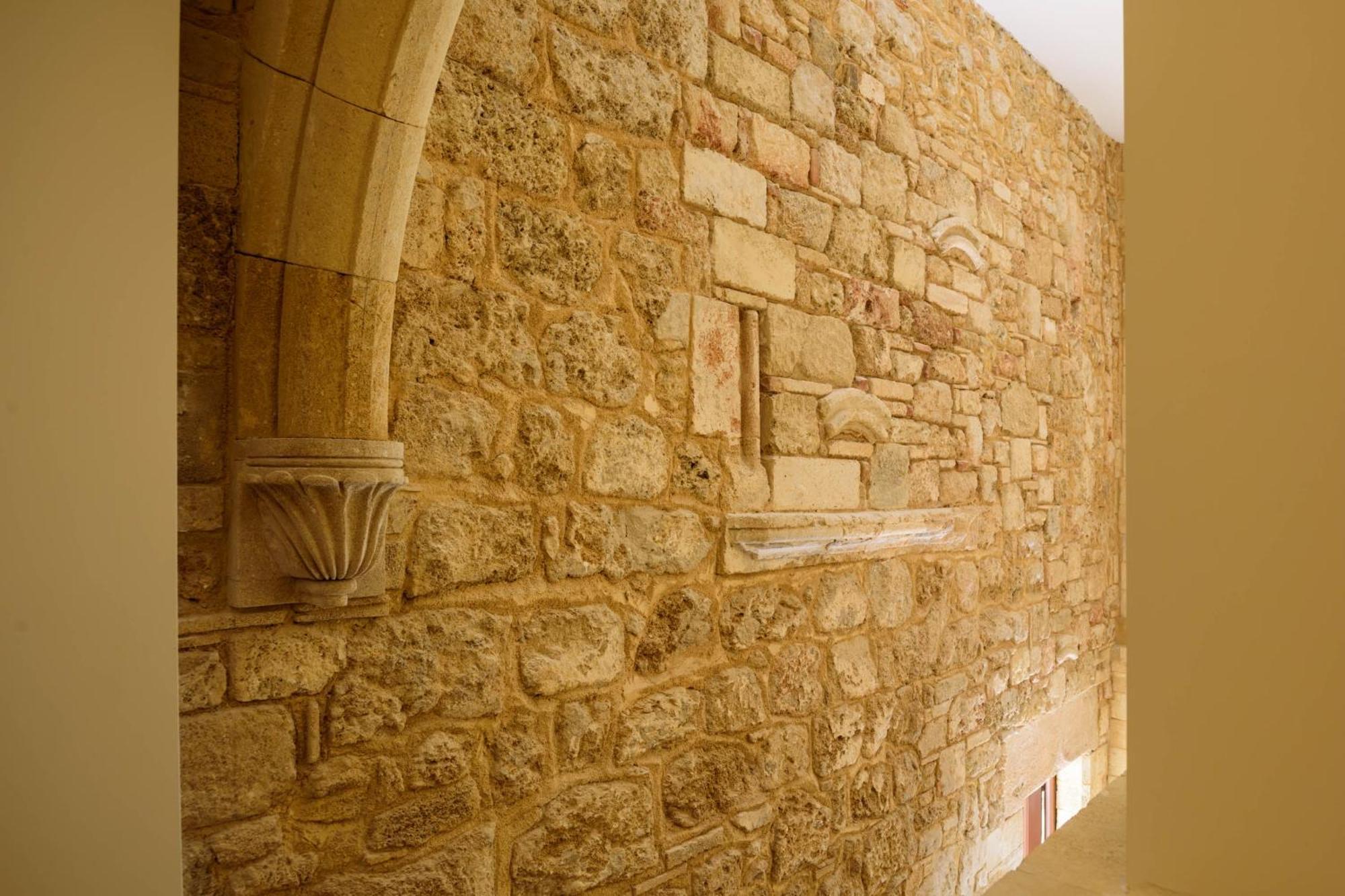 Arthur In Old Town Rhodes City